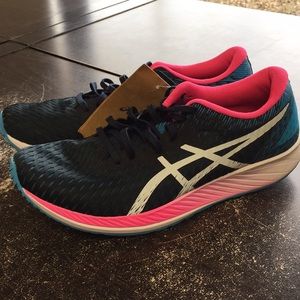 Women’s ASICS Hyperspeed, Black/Blue/Pink, 9.5 New